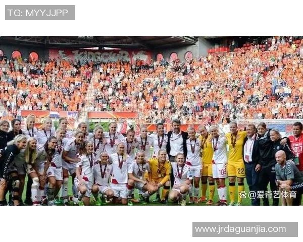 西西班牙足球球星的崛起与传奇故事解析