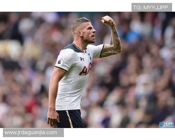 足球巨星经典纹身时刻展现热血激情与独特个性魅力